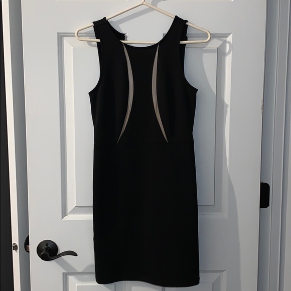 Black dress from Forever 21 - Picture 1 of 2